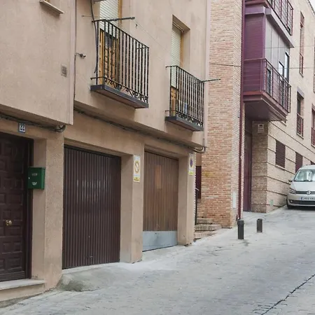 La Casita Del árbol